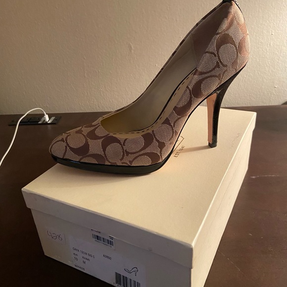 Coach Shoes - Coach Kaya Pumps